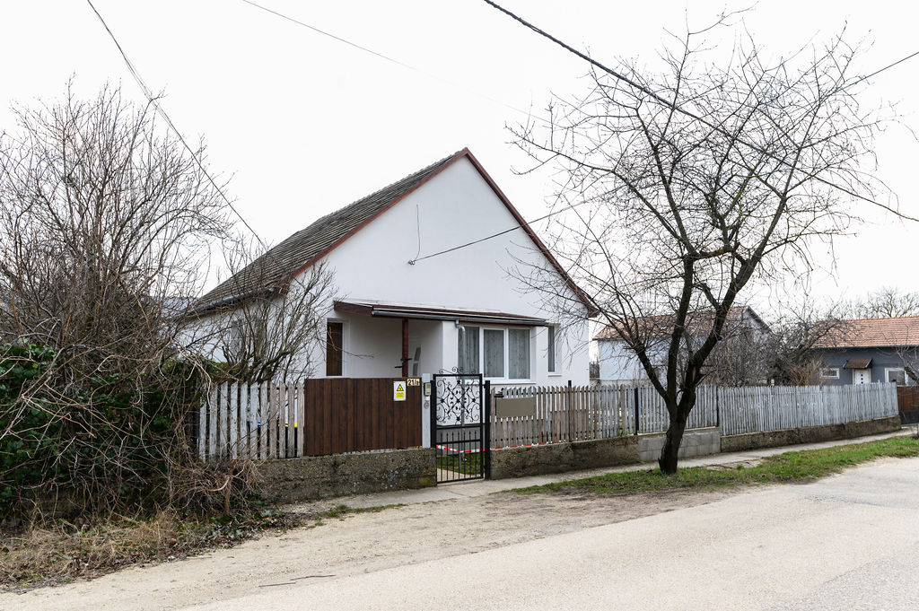 Családi ház Érd - utcai homlokzat