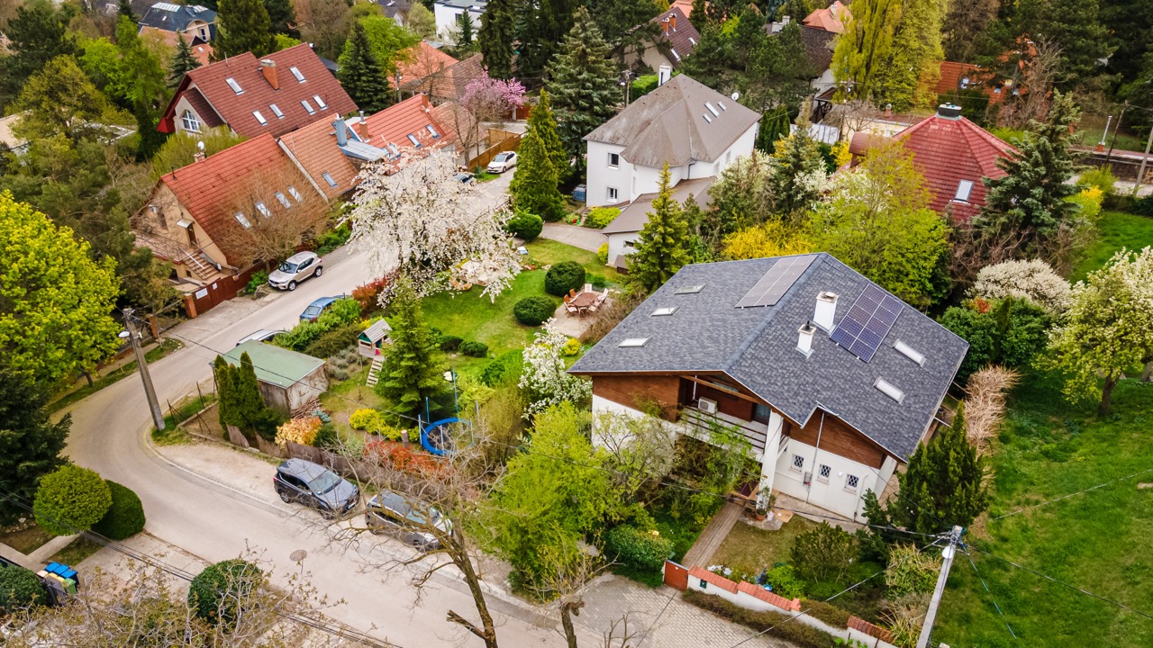 Eladó családi ház Budapest II. kerületben - 273 m², 1025 m² telek, Remetekertváros | Tóth Réka ingatlan